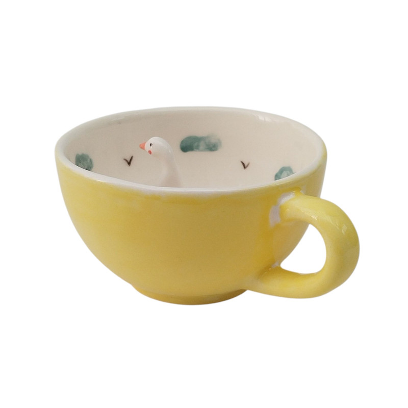 ماگ سرامیکی سوپرایزی طرح غاز رنگ زرد