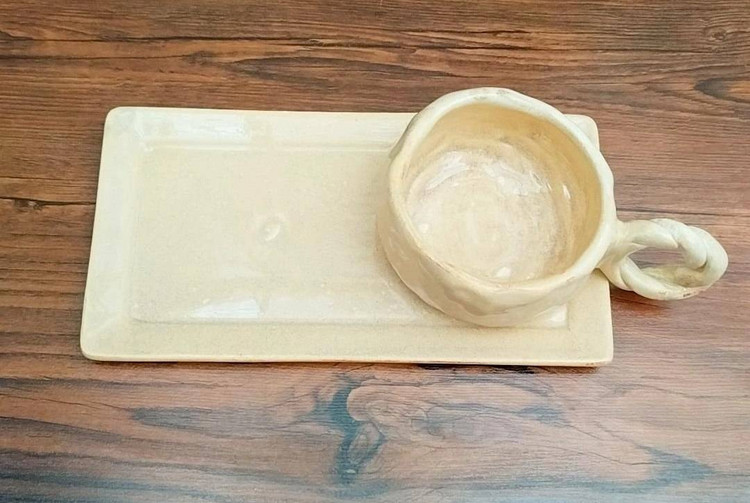 ست ماگ و زیر ماگی دست ساز مدل دفرمه | فطرس سرامیک