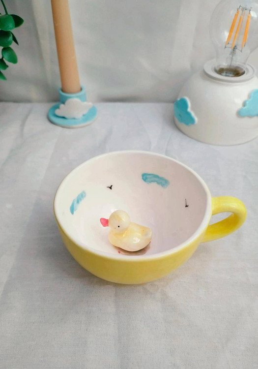 ماگ سوپرایزی عروسکی طرح اردک _ فطرس سرامیک