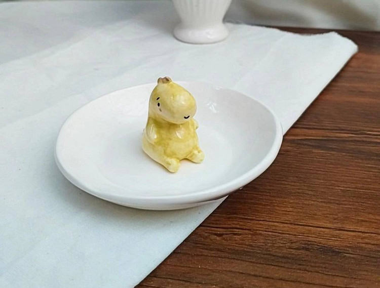 زیر سیگاری سرامیکی دایناسوری _ فطرس سرامیک