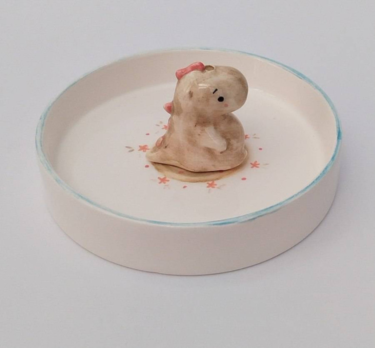 عودسوز سرامیکی فانتزی طرح دایناسور_ فطرس سرامیک