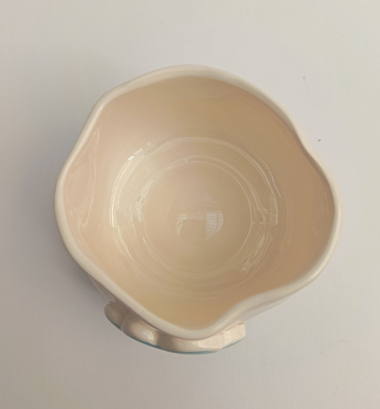 ماگ لته خوری سرامیکی دستساز دفرمه طرح ابری